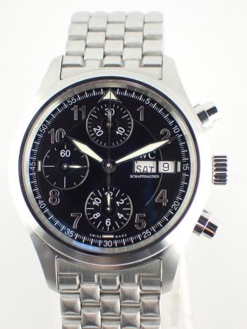 IWC パイロットウォッチ スピットファイア クロノグラフ ブラック文字盤 IW370618
